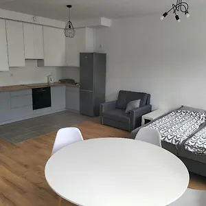 https://apartament-2-3-os-angorska-przy-stadionie-narodowym.warsawhotelspoland.com